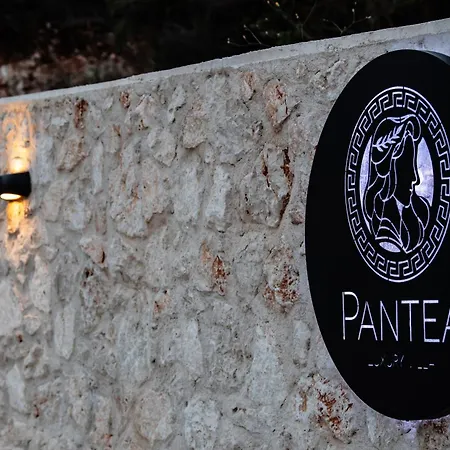 Pantea Luxury *