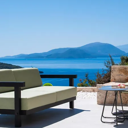 Pantea Luxury Villa *
