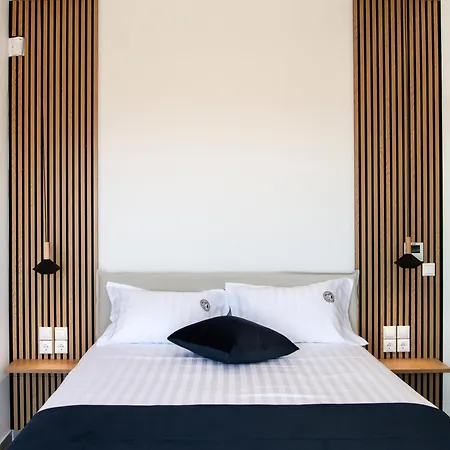 Pantea Luxury * Vasiliki